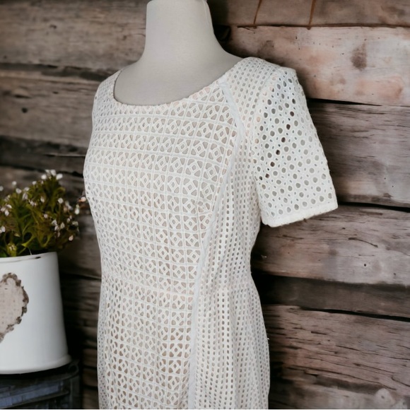 Anthropologie White Georgia Eyelet Dress Size 12 - Picture 9 of 16